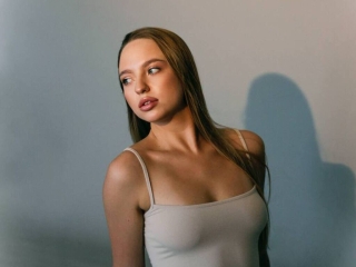 Webcam sex con Lorihunt