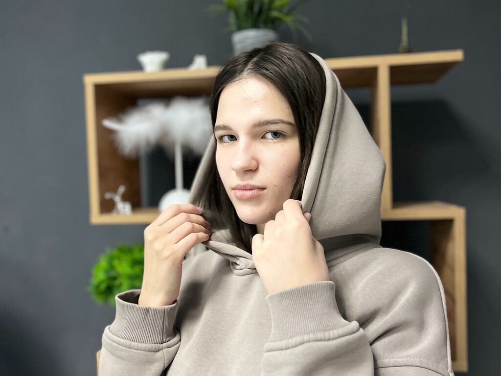 Lornadeary's profile - Image n°0
