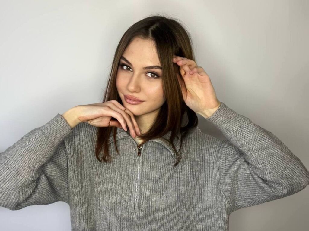 Lornagravlin's profile - Image n°0