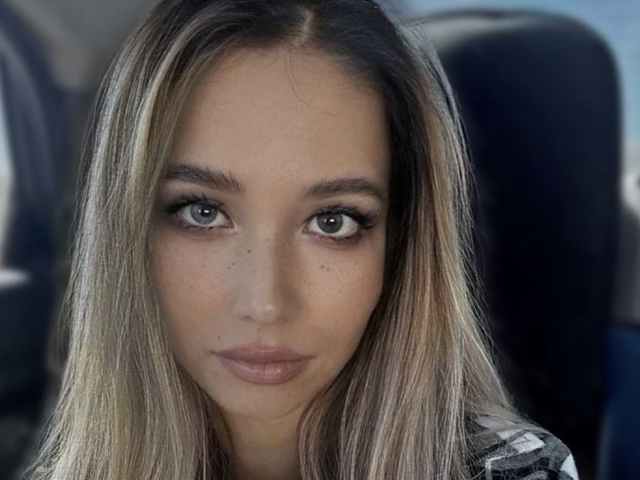 Lovejennie's profile - Image n°1