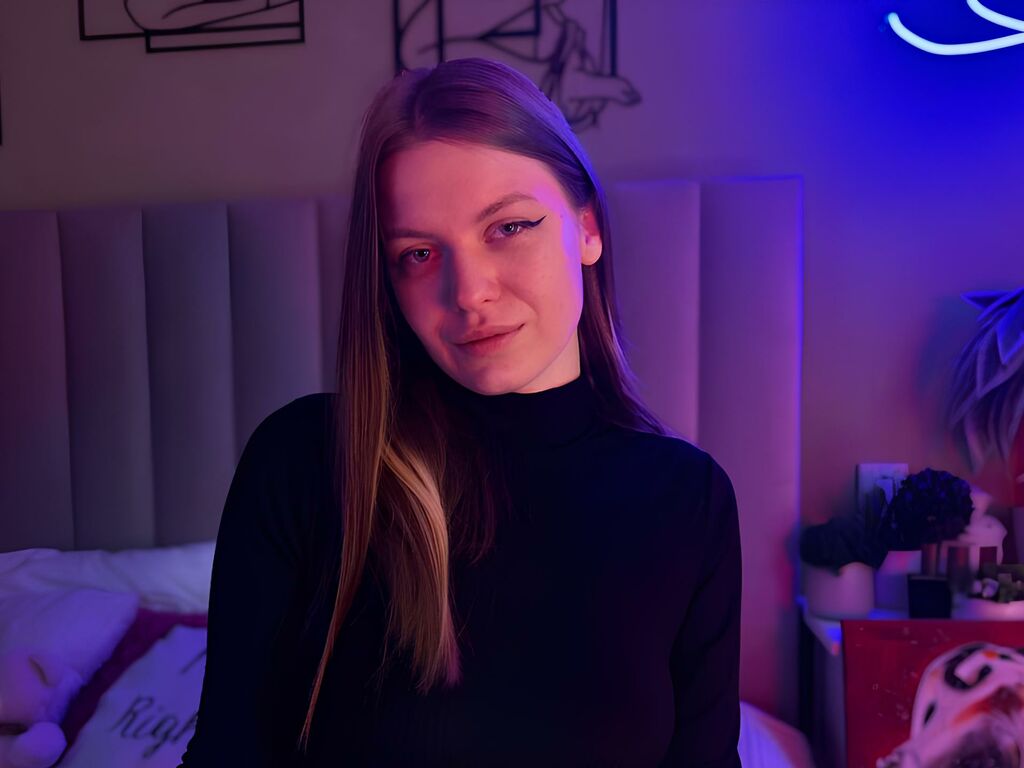 Lovellamils's profile - Image n°1
