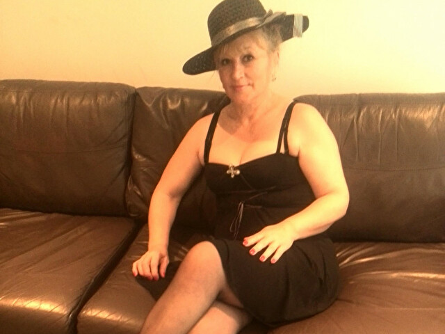 LovelyMilf's profile - Image n°1