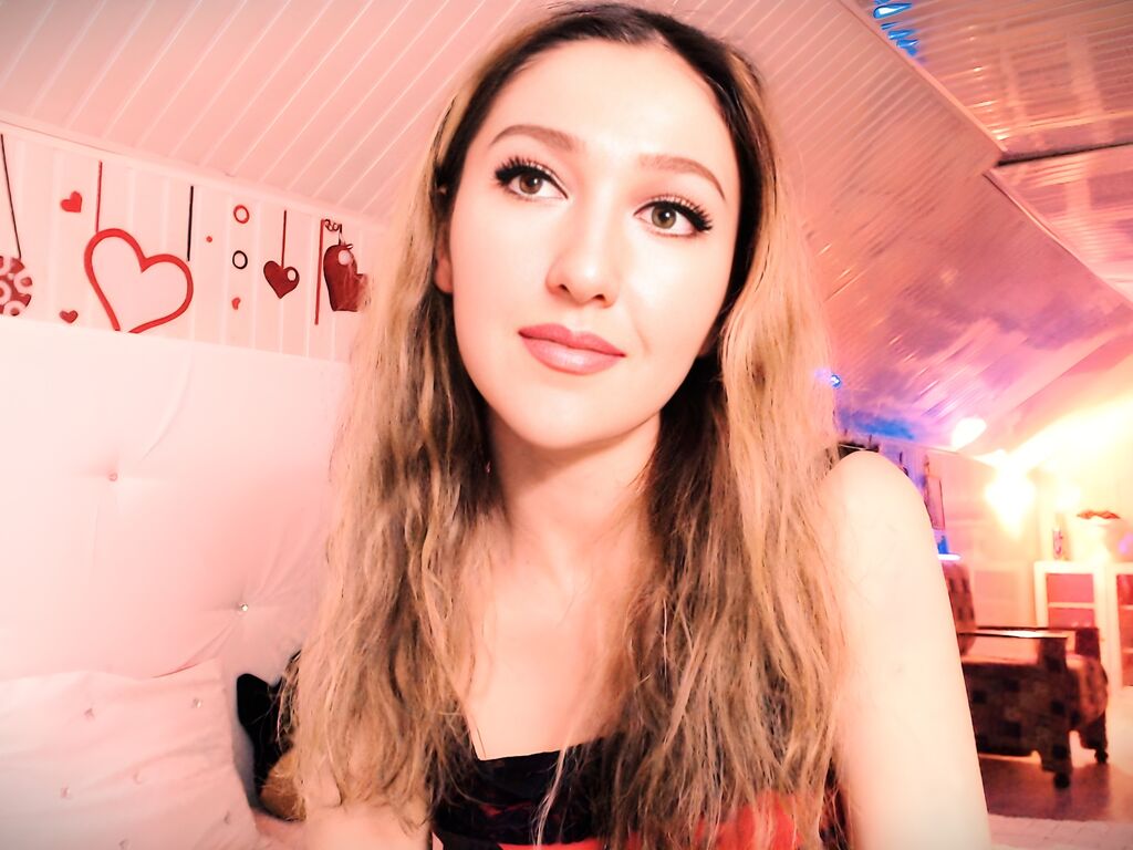 Loverafenixan's profile - Image n°0