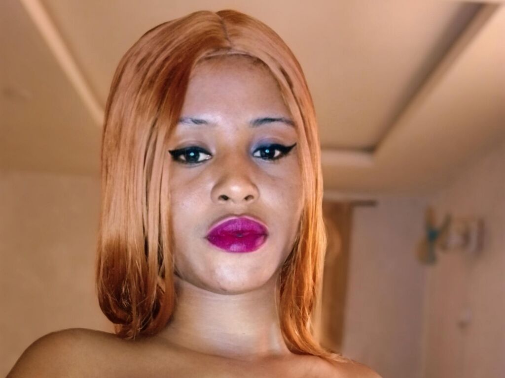 Lovethtinda's profile - Image n°0