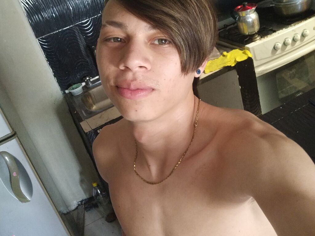Lozgar's profile - Image n°0