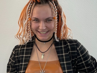 Sexo por webcam con Luanaglenister