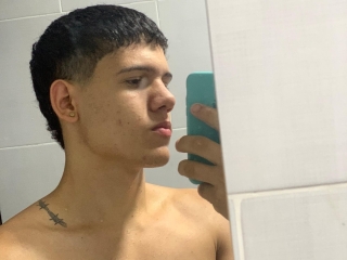 Webcam sex con Luca_White01
