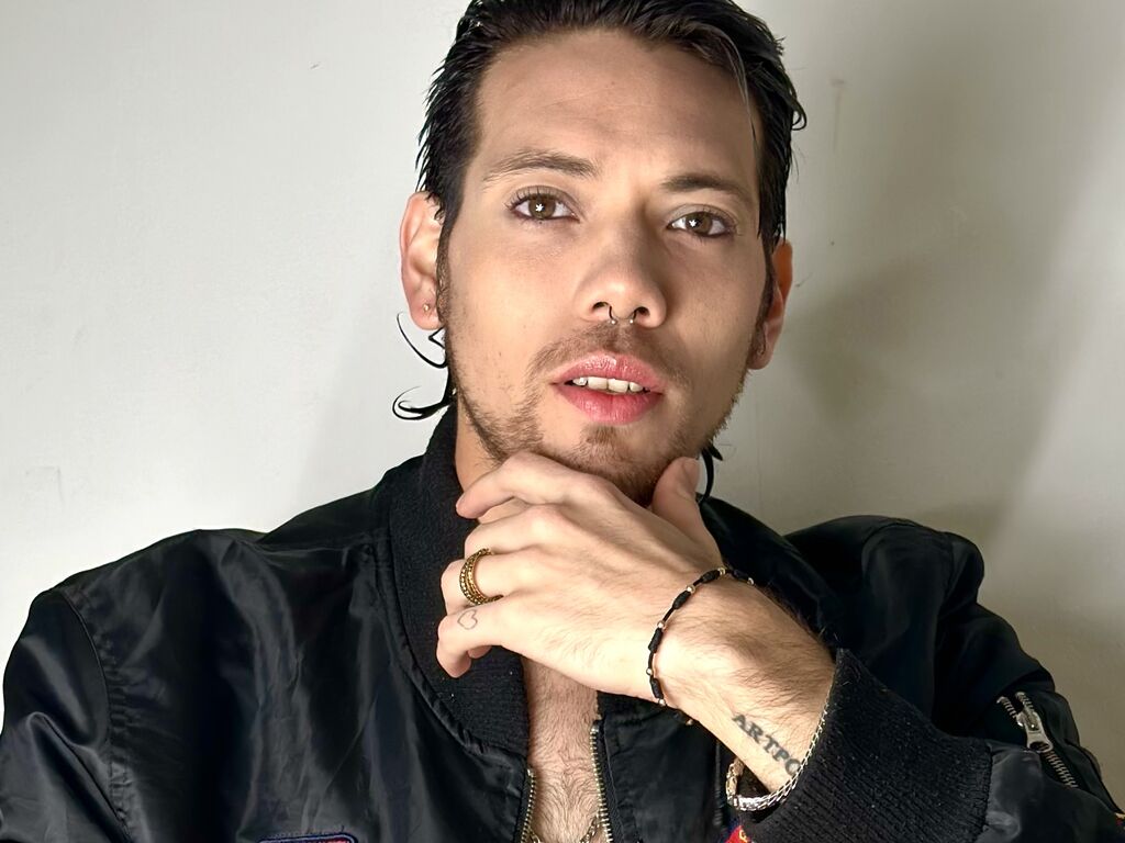 Lucaaszhaakhaart's profile - Image n°1