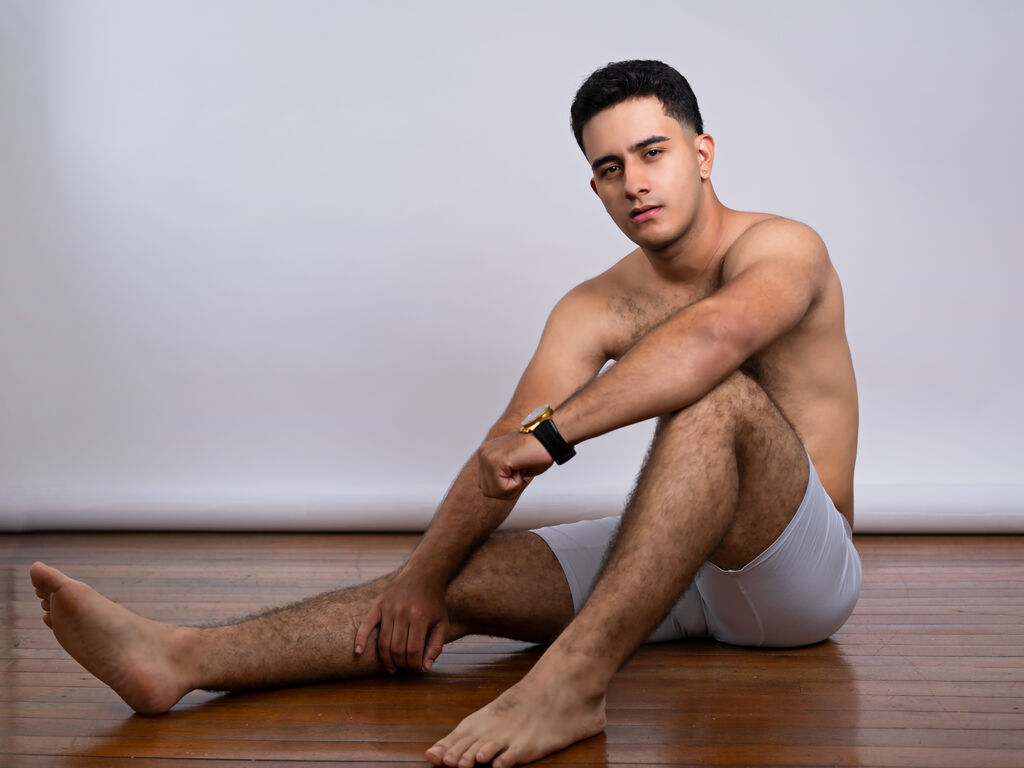 Lucassalvaterra's profile - Image n°0