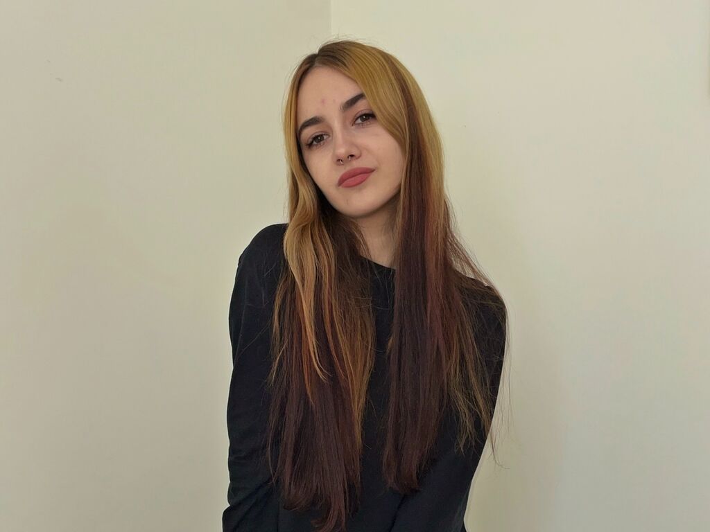 Lucettacollinge's profile - Image n°0