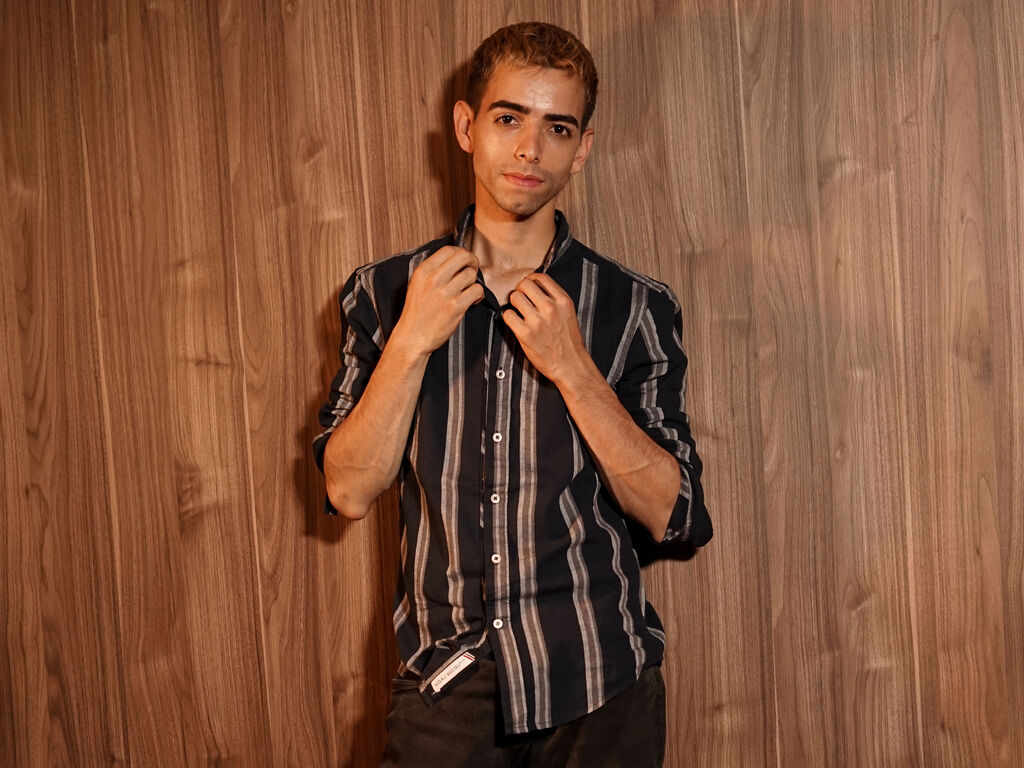 Luchotwenty's profile - Image n°0