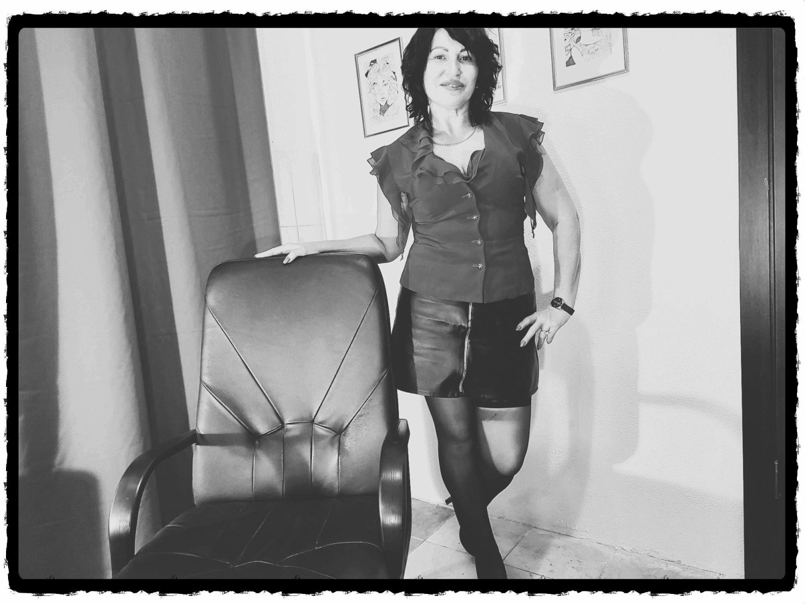 Lucialal's profile - Image n°2