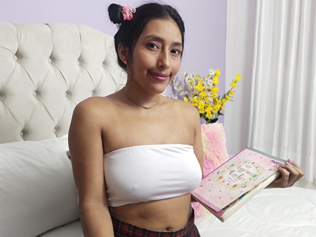 lucianahot's profile - Image n°3