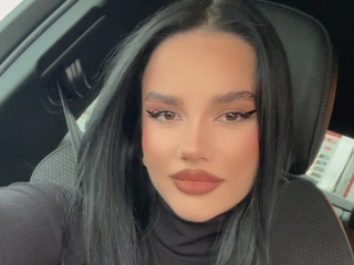 Sexo por webcam con Luciasweety