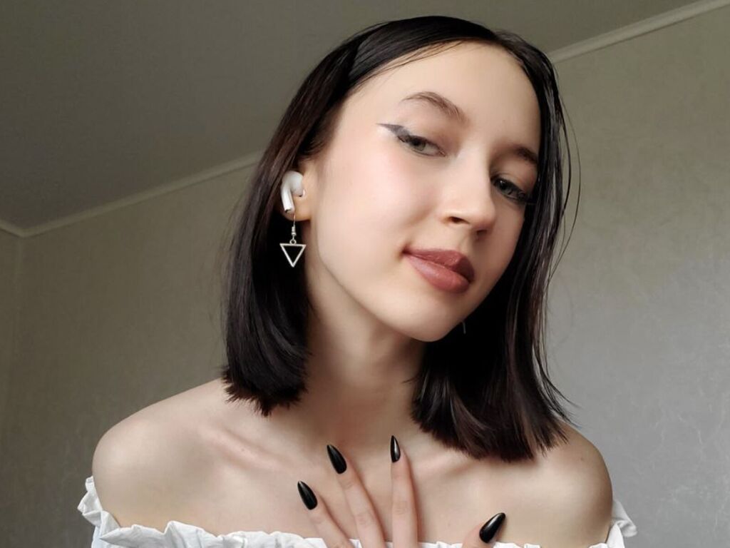 Lucillejohnsons's profile - Image n°1