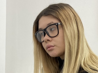 Sexcam Live Show von Lucilleqasba