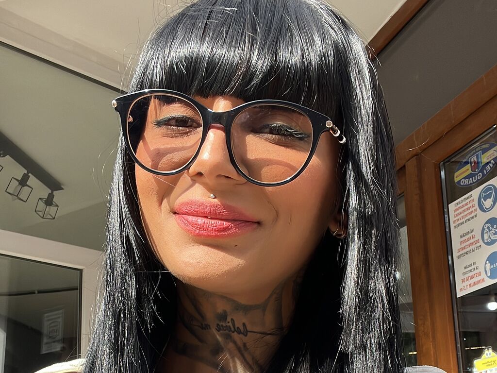 Luckydeniz's profile - Image n°0