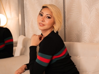 Lucybelmont's Sexcam