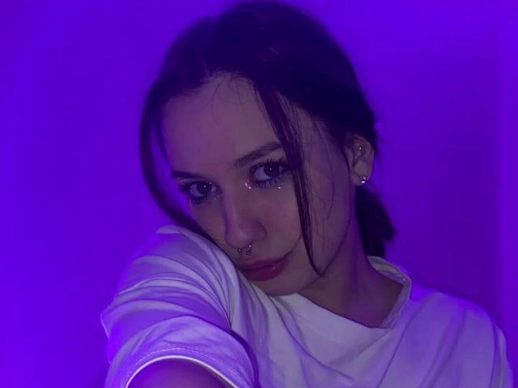 Lucyhaly's profile - Image n°0