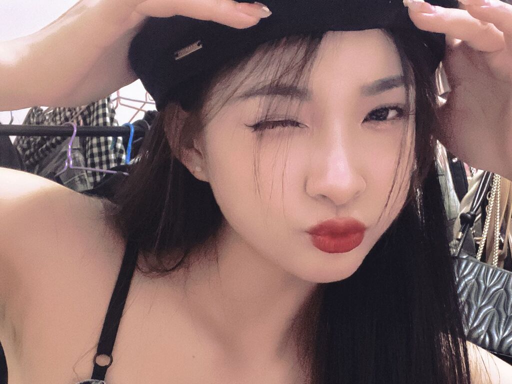 Lucylvy's profile - Image n°0