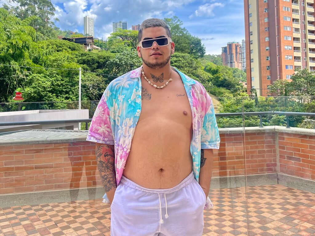 Luisthomas's profile - Image n°0
