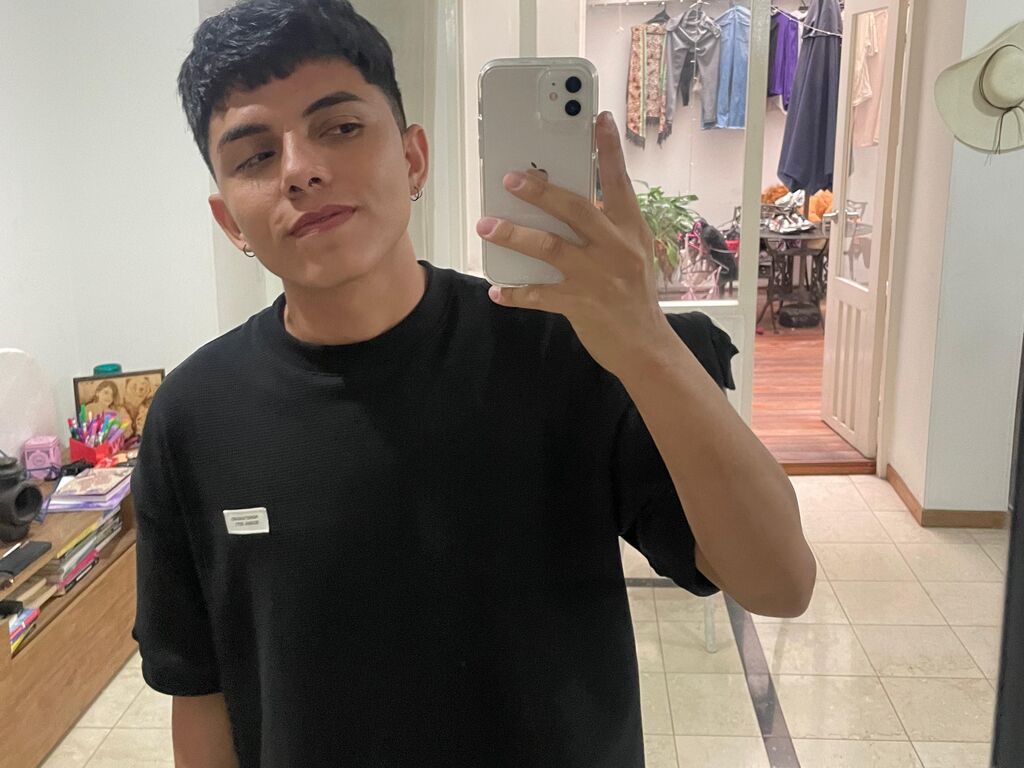 Lukasdiaz's profile - Image n°1