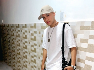 Sexo por webcam con Luky_Twink