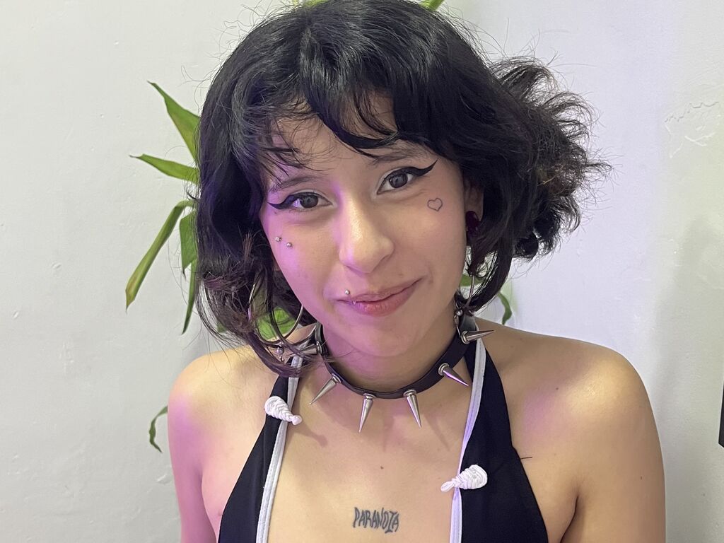 Luluambar's profile - Image n°0