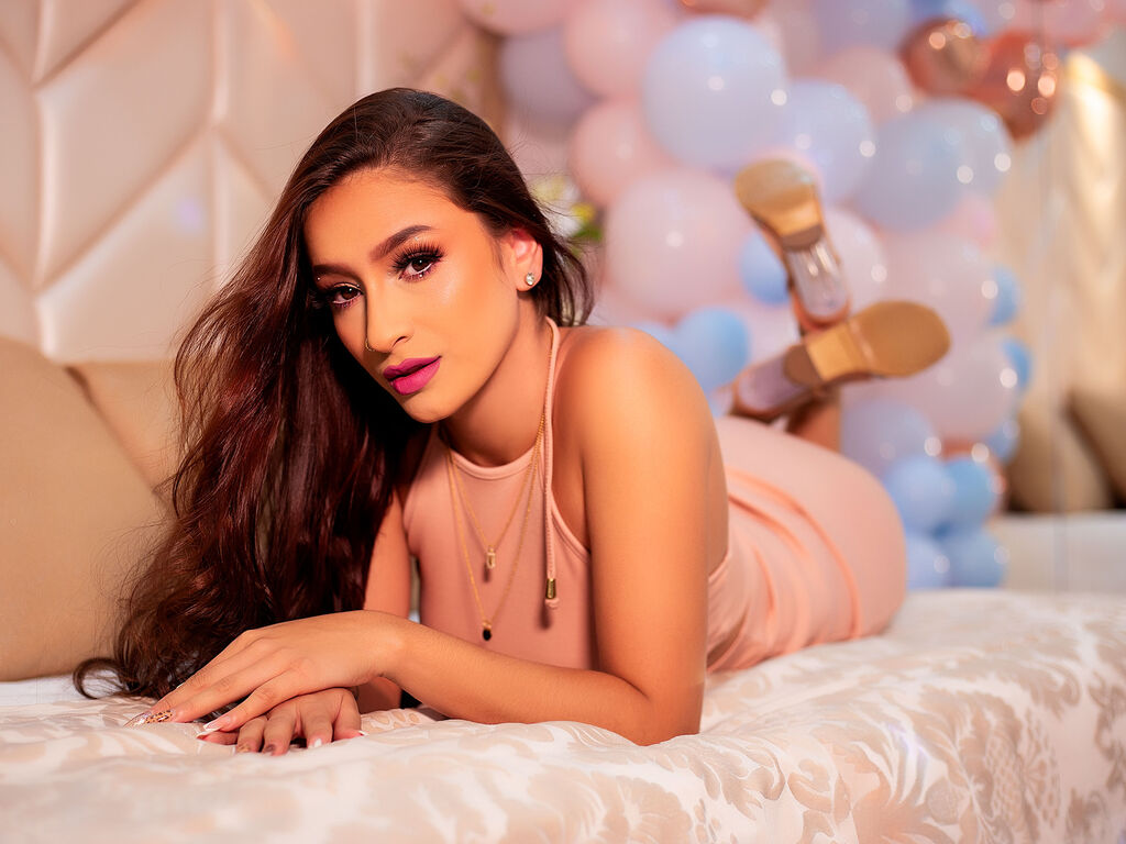 Perfil con Lunawarnerr - Imagen  n°1