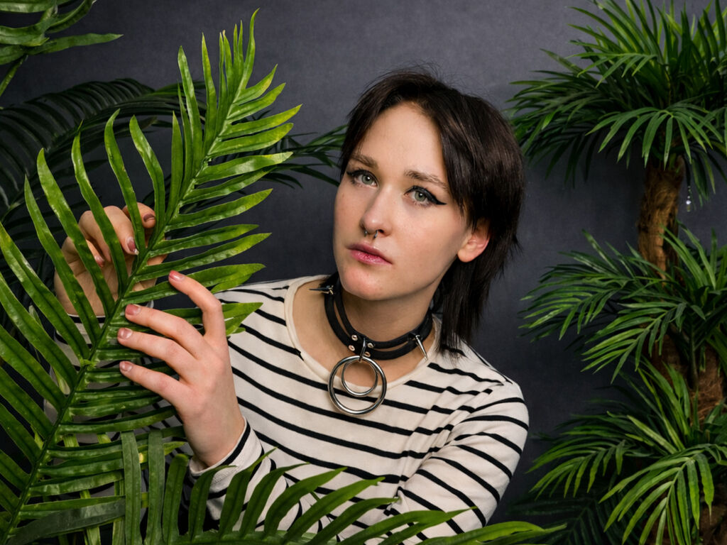 Perfil con Lunnablack - Imagen  n°1