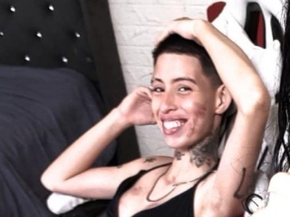 Sexo por webcam con Luny_Boy
