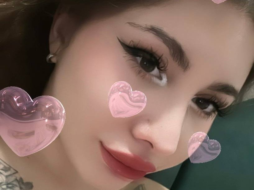 Lusty_Luna's profile - Image n°0