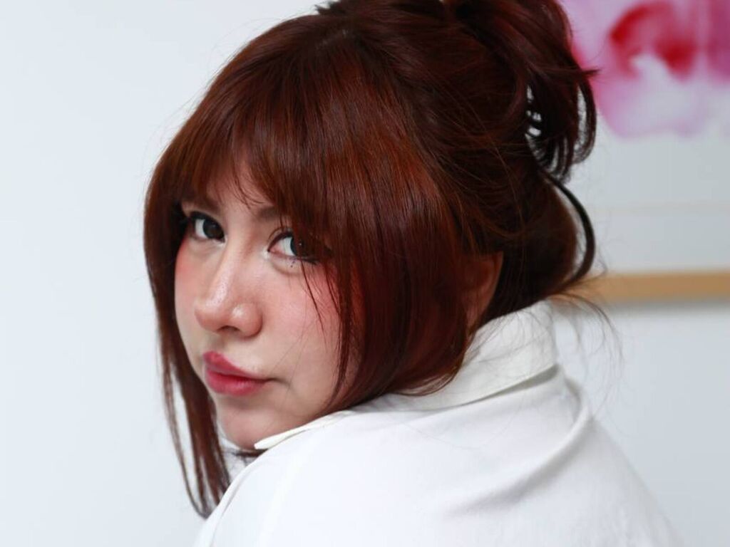 Lyasinclair's profile - Image n°1