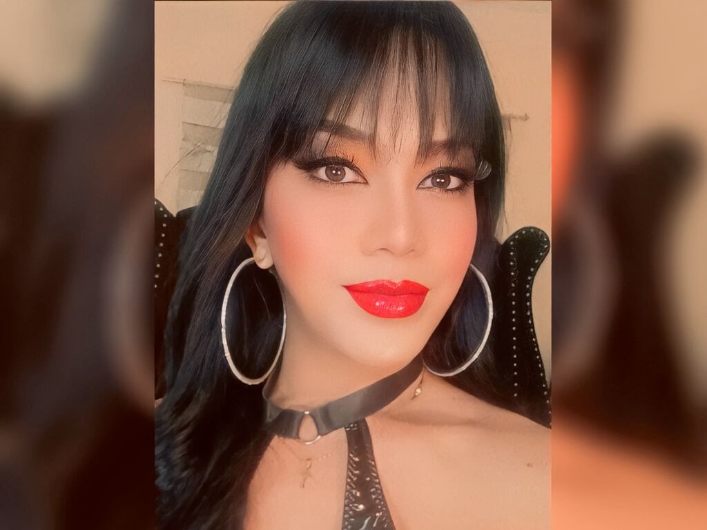 Lyliaalcantara's profile - Image n°0