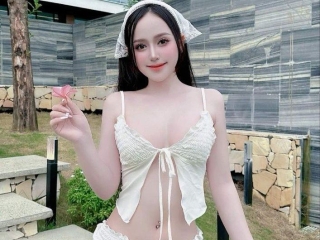Lyn_Eva's Sexcam