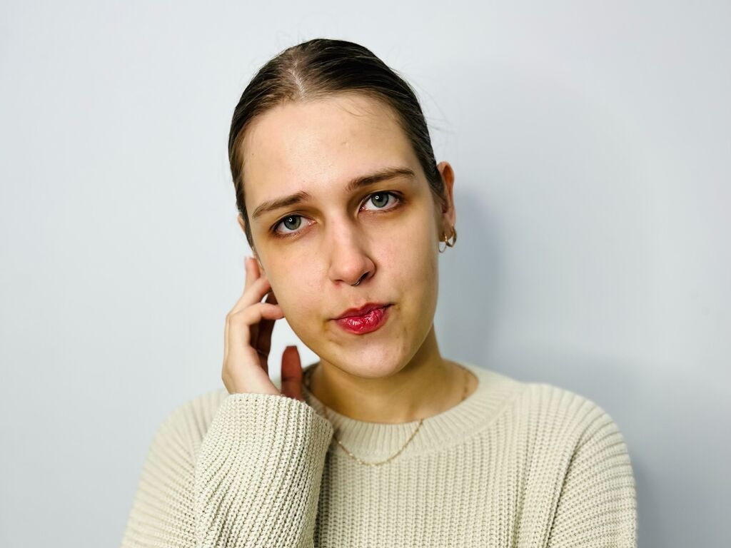 Lyndwinell's profile - Image n°0