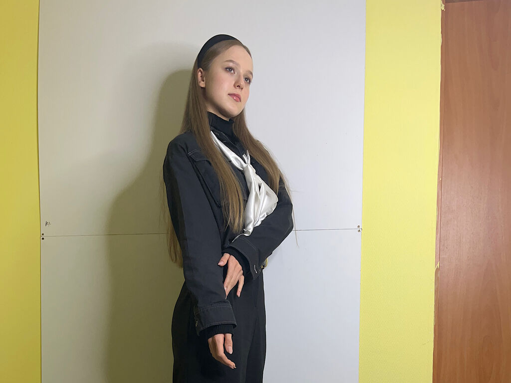 Lynetacuff's profile - Image n°0
