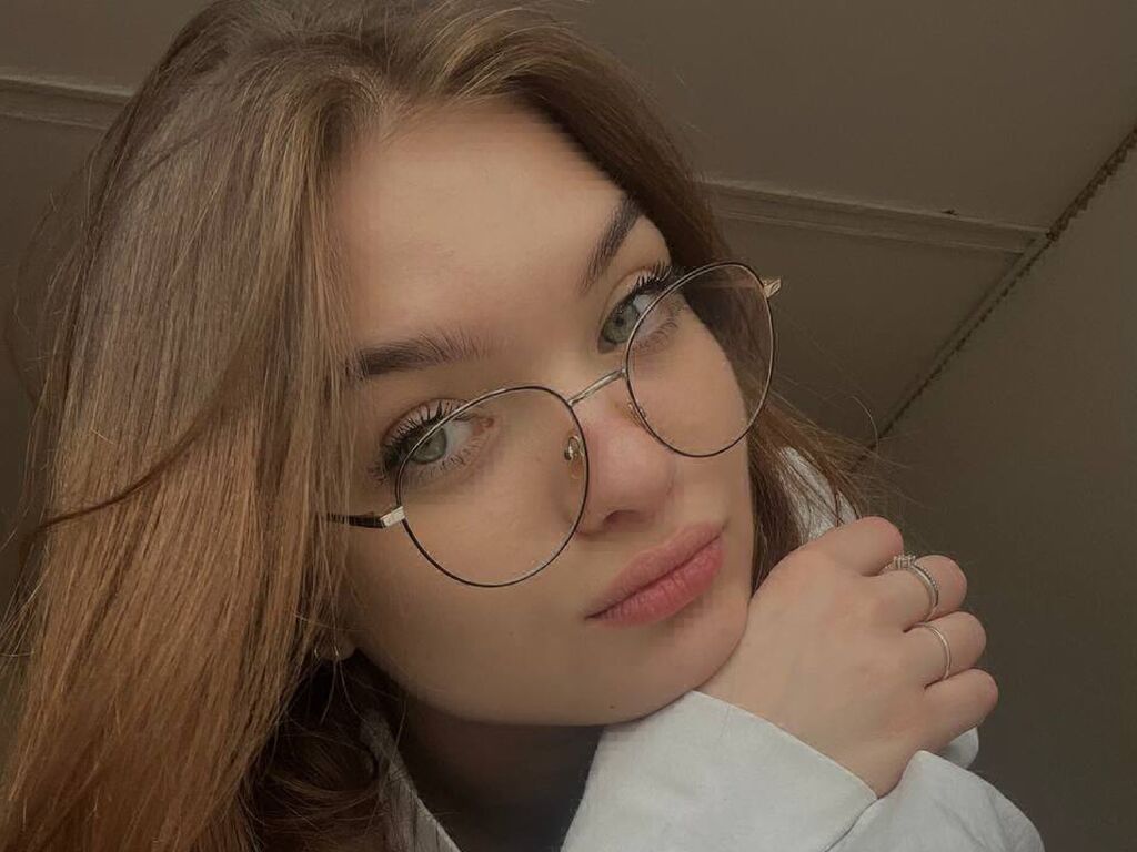 Lynetbowring's profile - Image n°0
