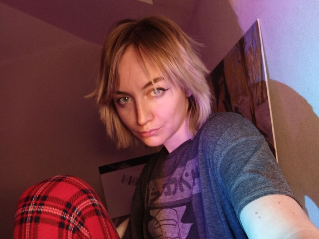 Lynetdowden's profile - Image n°1