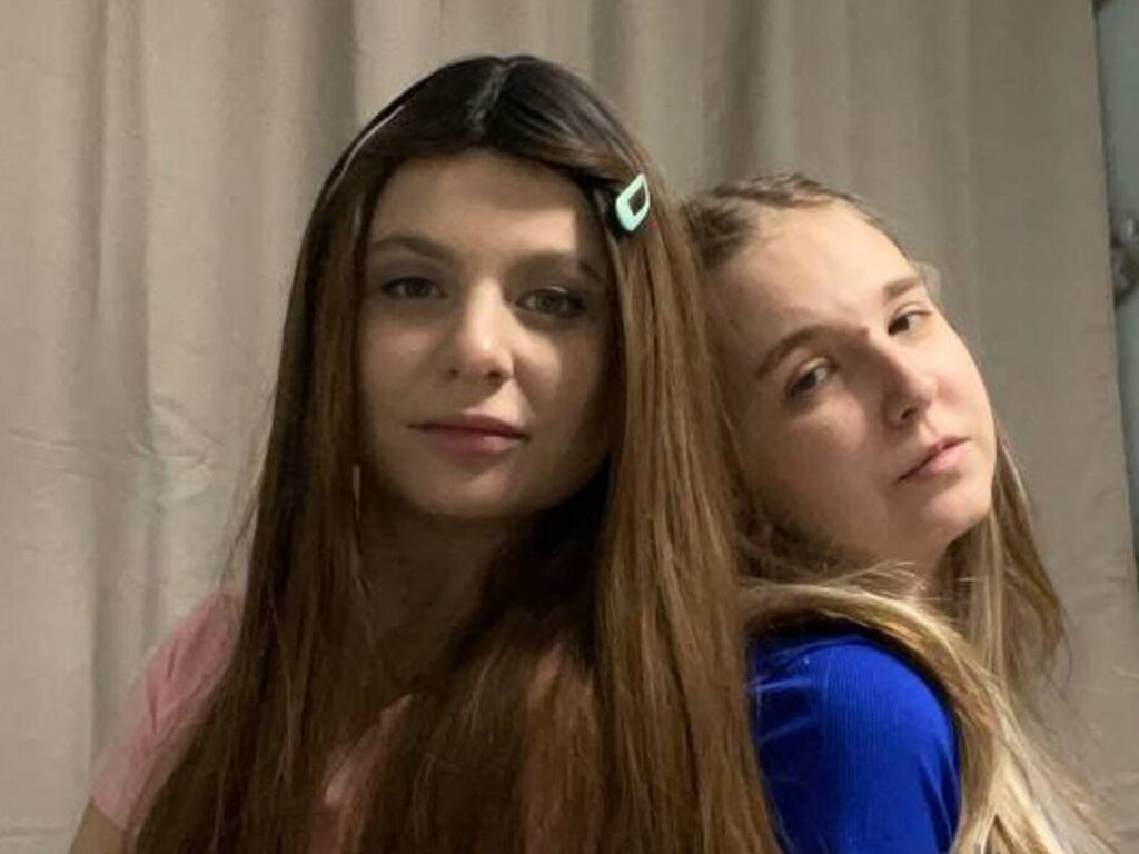 Lynetteanddoris's profile - Image n°1