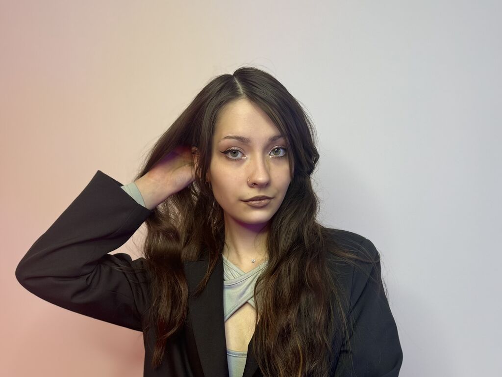 Lynettecranshaw's profile - Image n°0