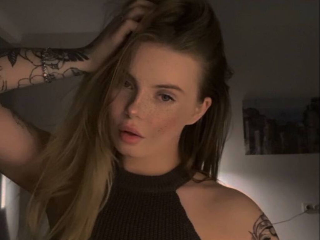 Lynettefarro's profile - Image n°0