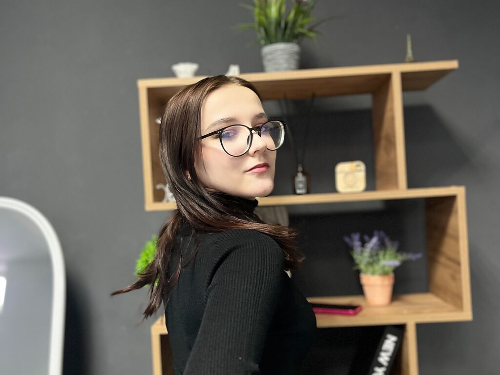 Lynetteheckler's profile - Image n°0