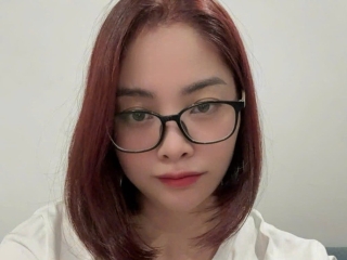 Webcam sex with Lynh25