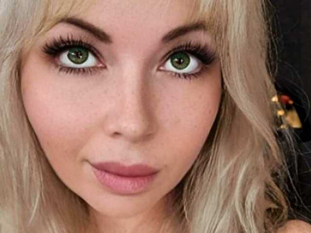 CurvyWhitney's profile - Image n°0