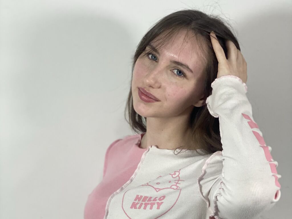 Lynnacarll's profile - Image n°0