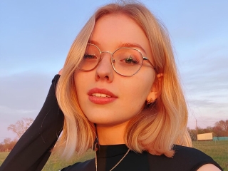 Webcam sex con Lynnacarrington