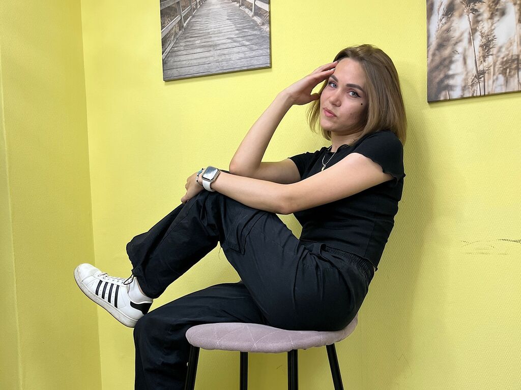 Lynnadunaway's profile - Image n°0