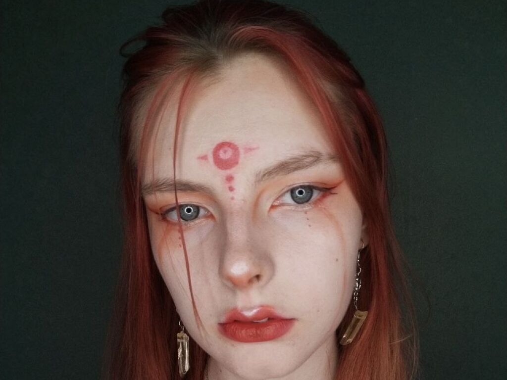 Lynnahey's profile - Image n°0