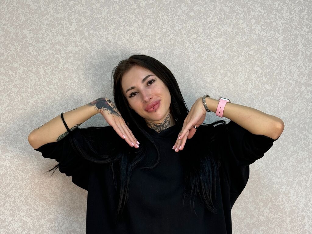 Lynnching's profile - Image n°0